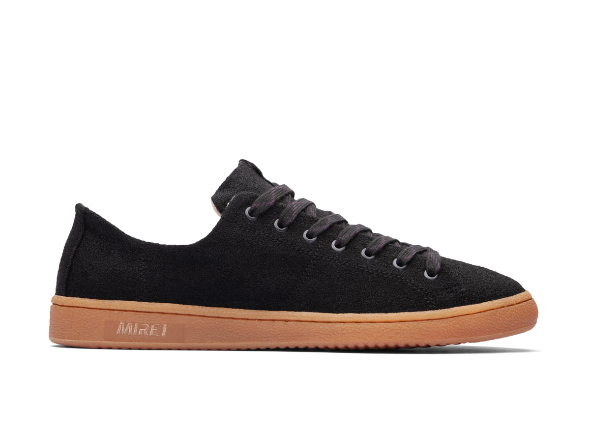 LESHY Black Honey Sneakers