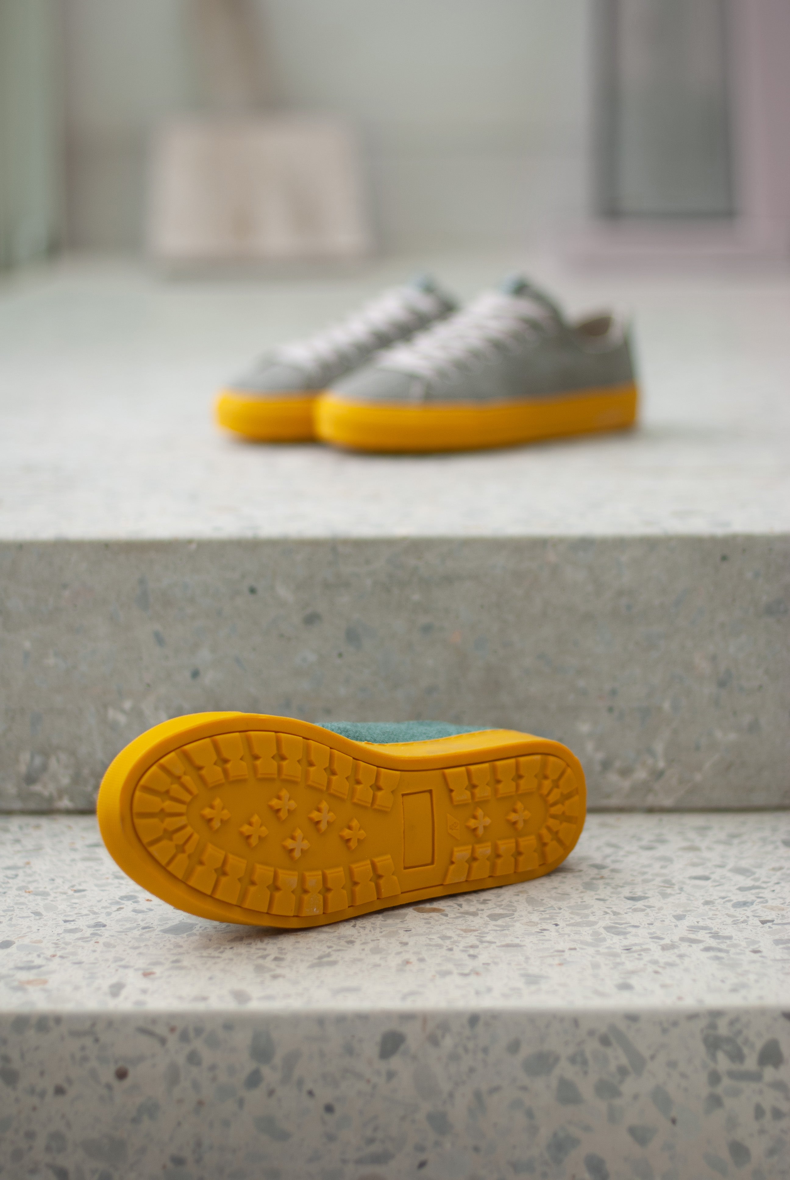 Browse all MIRET sustainable sneakers and find your perfect pair of OEKO-TEX certified natural sneakers!