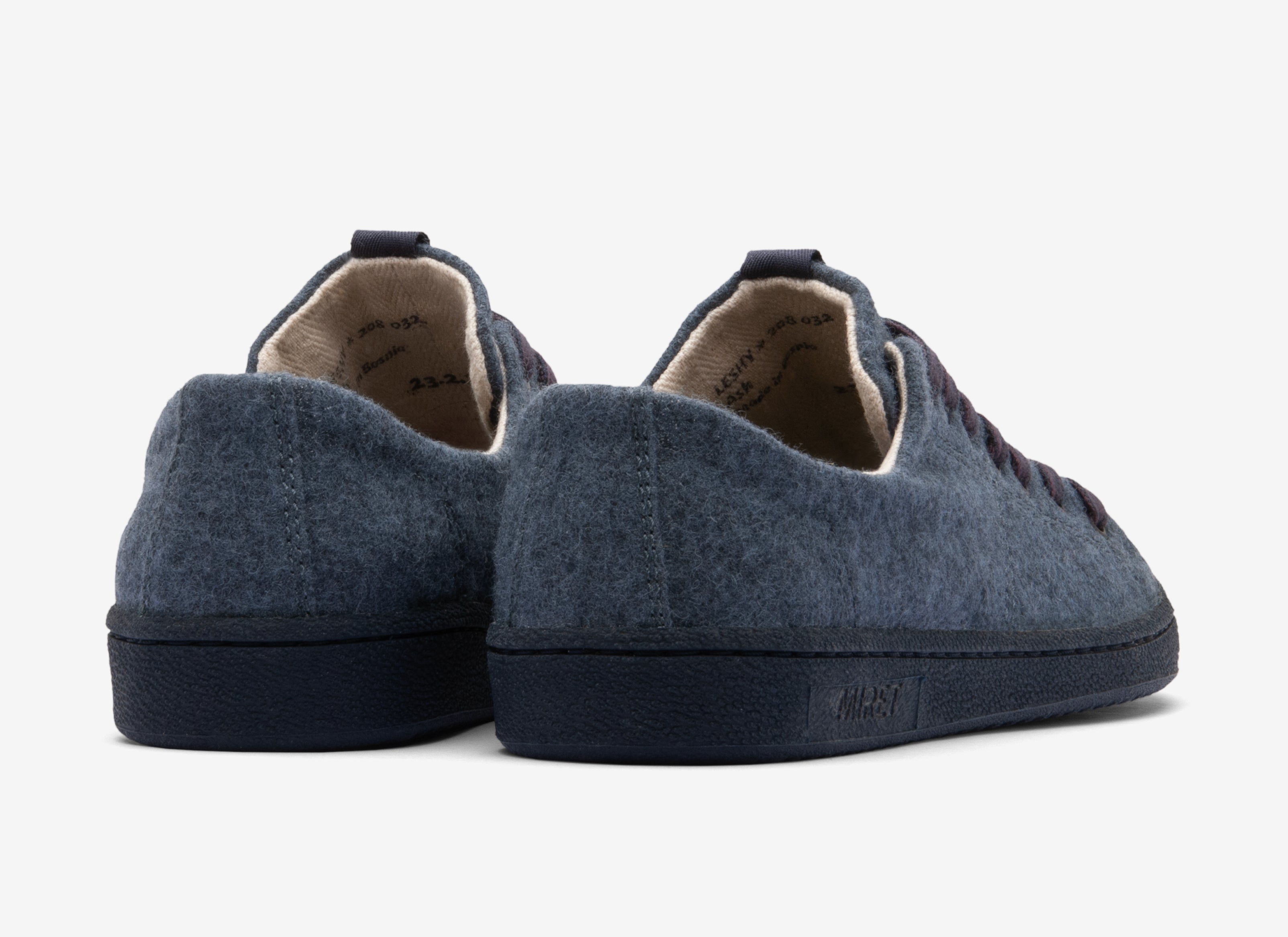 LESHY Ash Sneakers