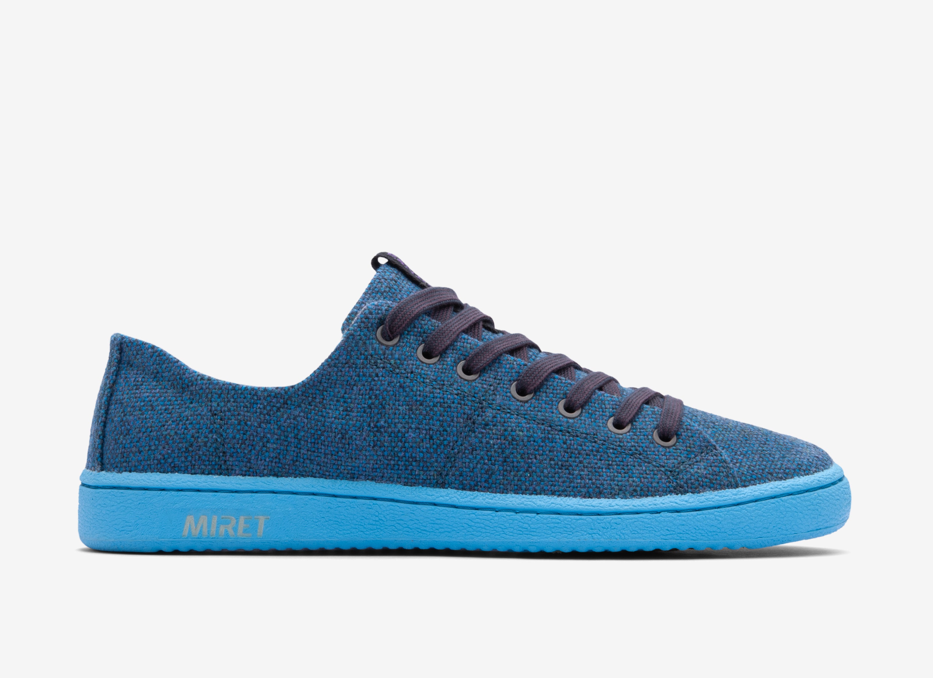 LESHY Flaxseed Sneakers