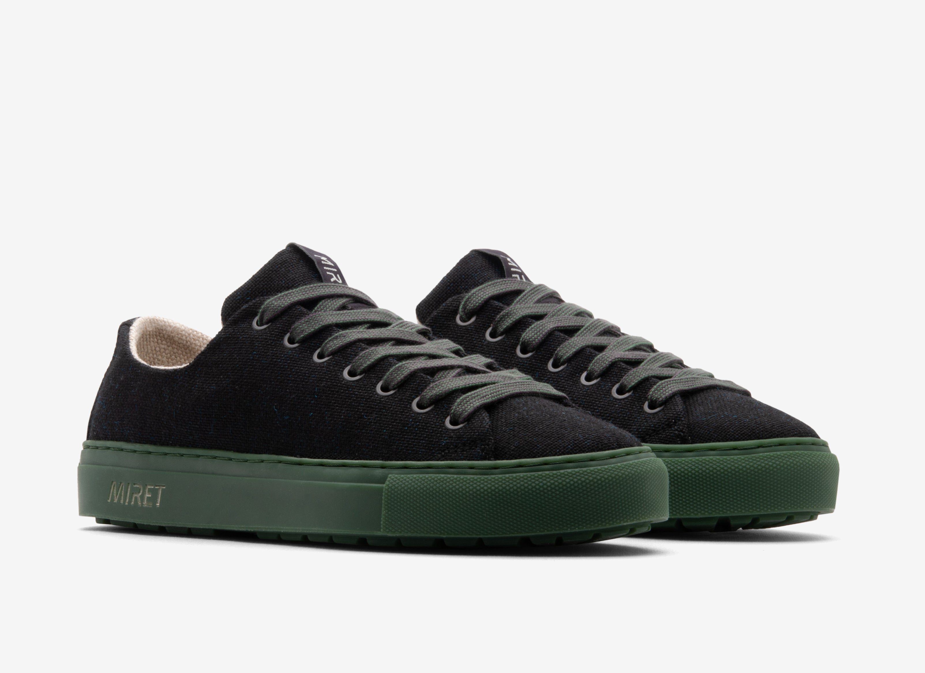 【中古品】Beyond entrepreneurship Miret sneakers for winter