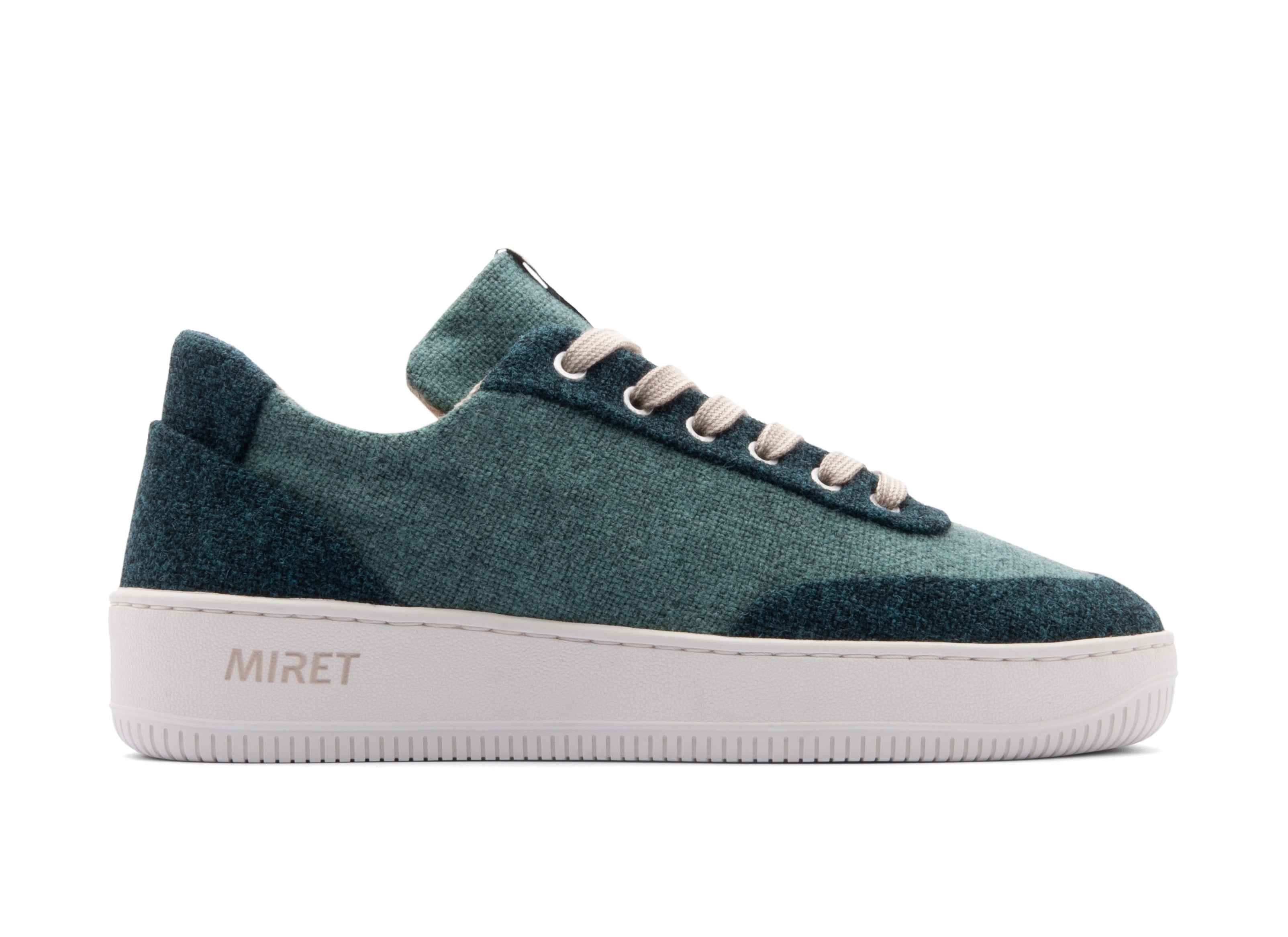 Low-top multicolored natural sneakers. Made from 100% thermoregulating and water-repellent wool with pure hemp lining, wool-covered cork insoles and super-flexible rubber outsoles. OEKO-TEX certified sneakers manufactured in the EU.