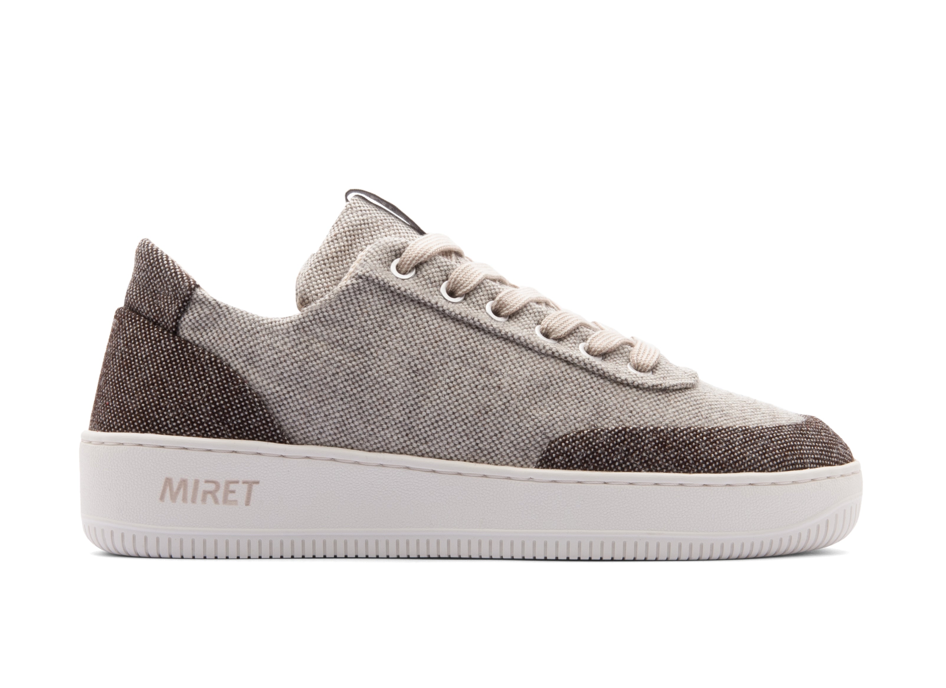 Low-top multicolored natural sneakers. Made from 100% thermoregulating and water-repellent wool with pure hemp lining, wool-covered cork insoles and super-flexible rubber outsoles. OEKO-TEX certified sneakers manufactured in the EU.